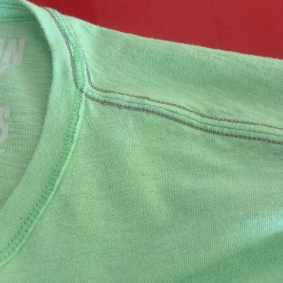 AEO Mens T-Shirt with Eagle Design, Sz. M - Picture 7 of 8